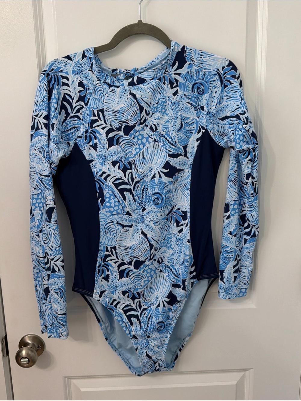 NWT LILLY PULITZER  WYNTON RASHGUARD SWIMSUIT COASTAL CONSTELLATION SZ  12